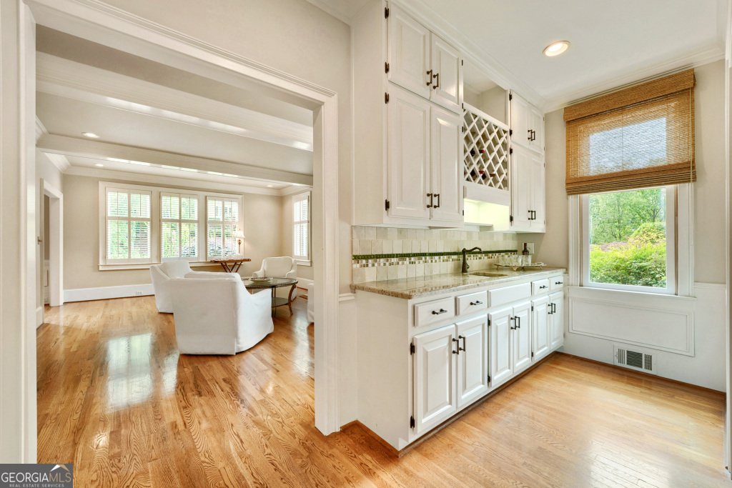 7785 Landowne Drive Sandy Springs - Photo 7