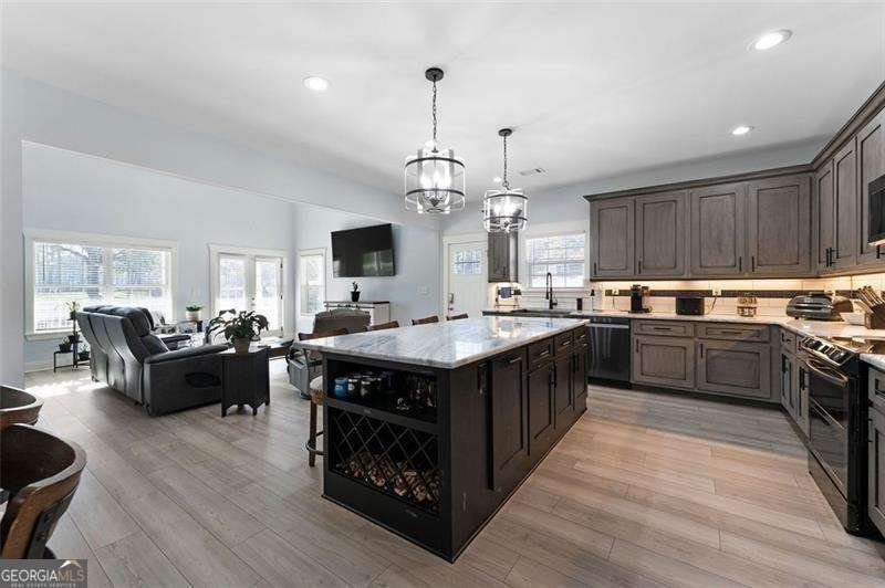 547 CENTER Road Cartersville - Photo 17