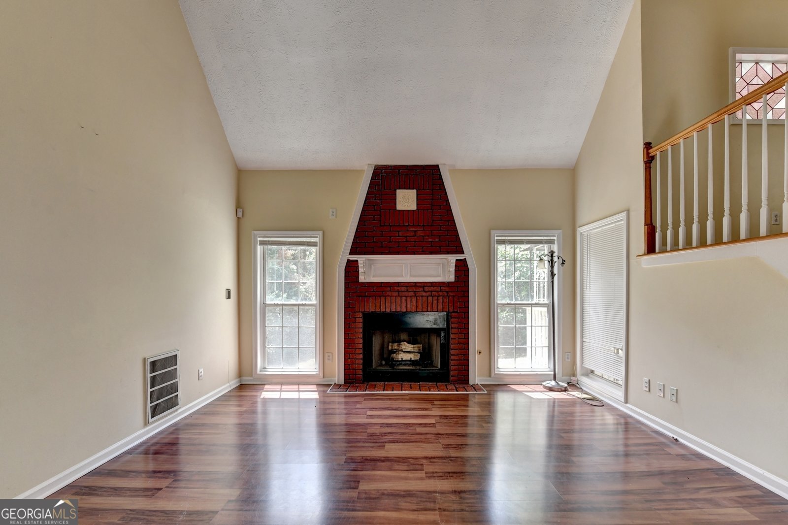 2330 Cape Courage Way Suwanee - Photo 11