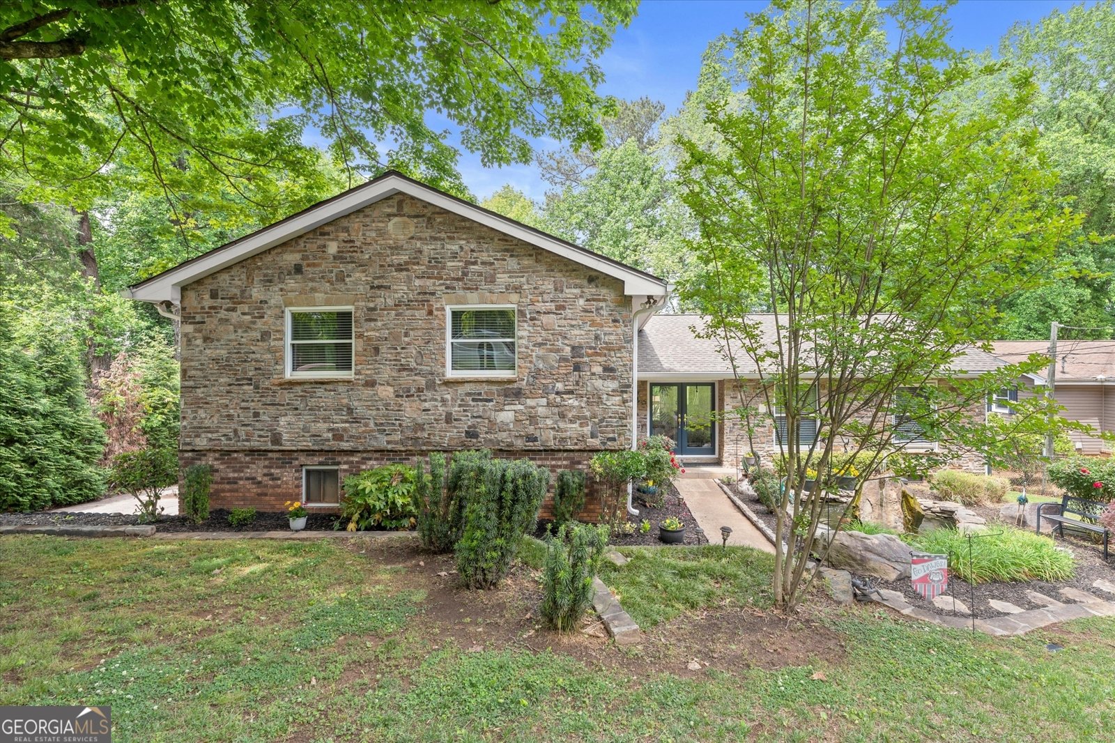 9040 Ruby Lane Gainesville - Photo 1