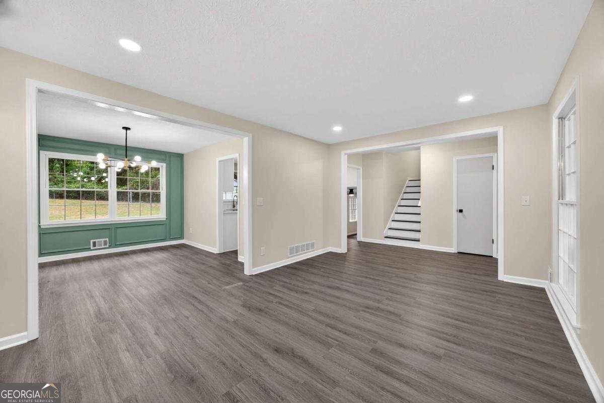 1330 Grovenor way Riverdale - Photo 9