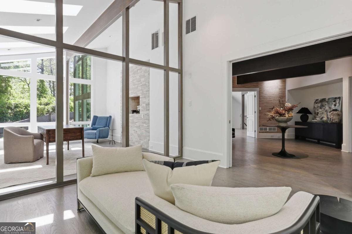 2883 Roxboro Road Atlanta - Photo 42
