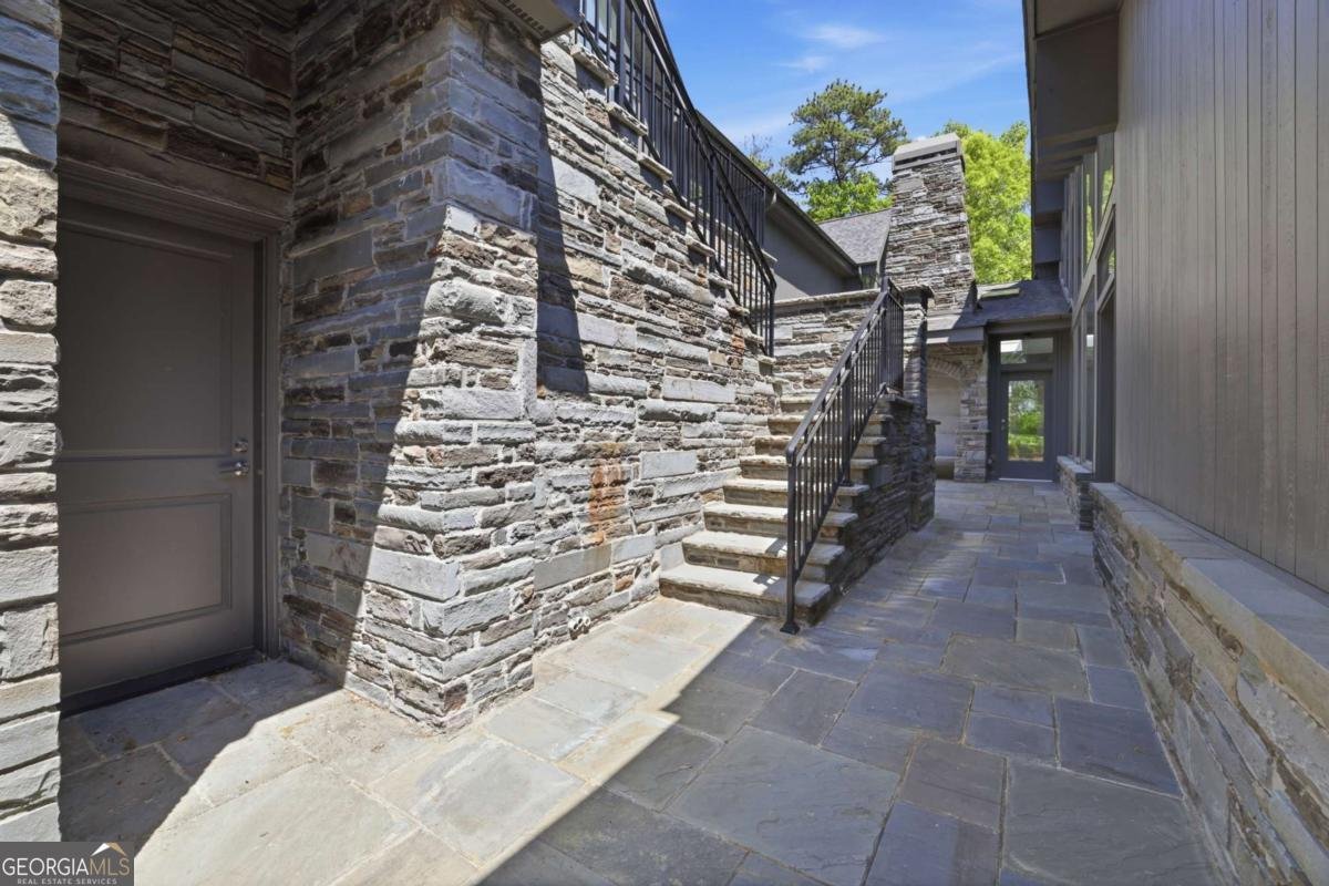 2883 Roxboro Road Atlanta - Photo 84