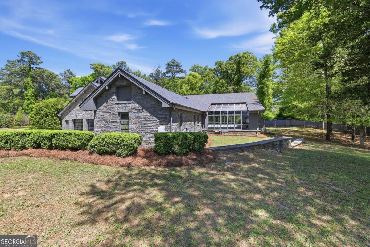 2883 Roxboro Road Atlanta - Photo 92