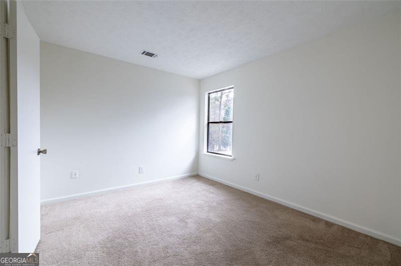 3927 CENTENNIAL Trail Duluth - Photo 15