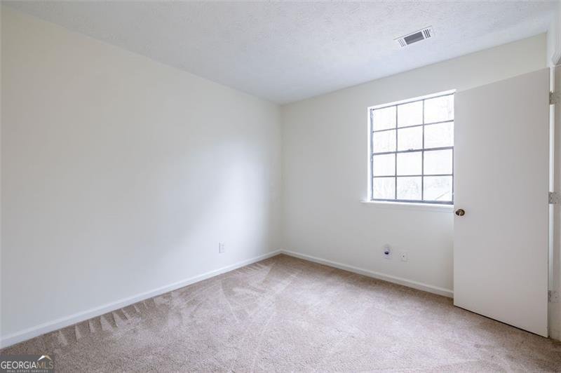 3927 CENTENNIAL Trail Duluth - Photo 17