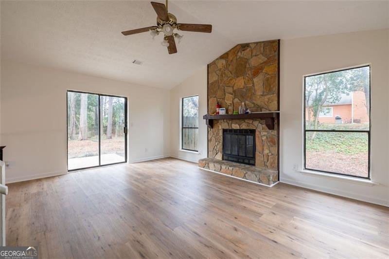 3927 CENTENNIAL Trail Duluth - Photo 7
