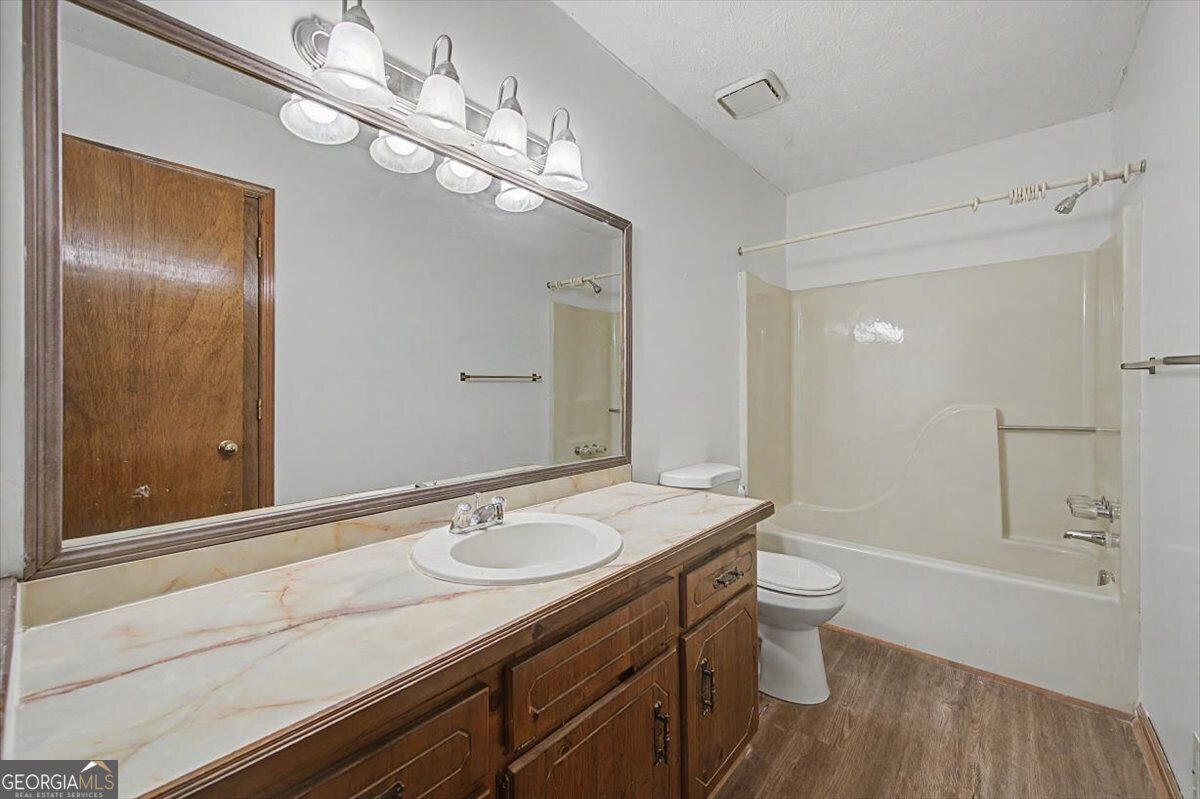235 Emerald Cove Lane Woodstock - Photo 36