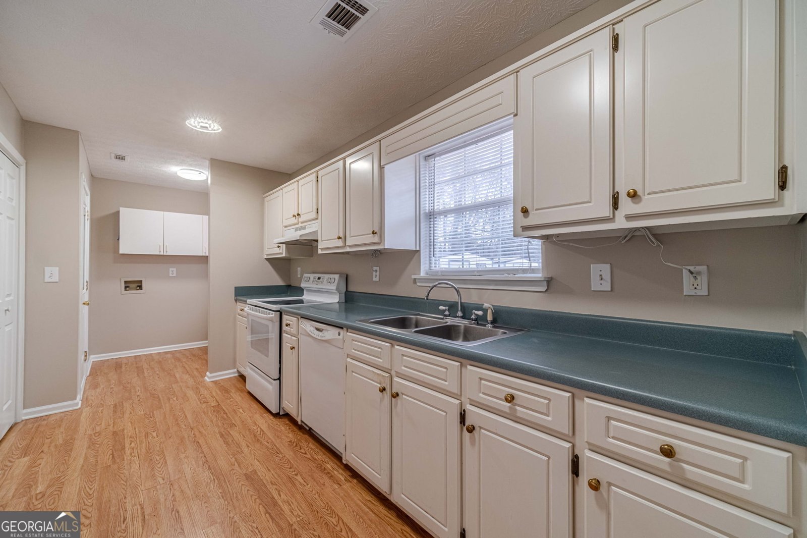 119 Ash Street Social Circle - Photo 14