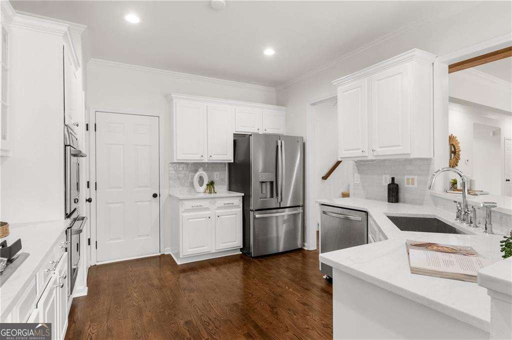 1355 Chattahoochee Run Drive Suwanee - Photo 12