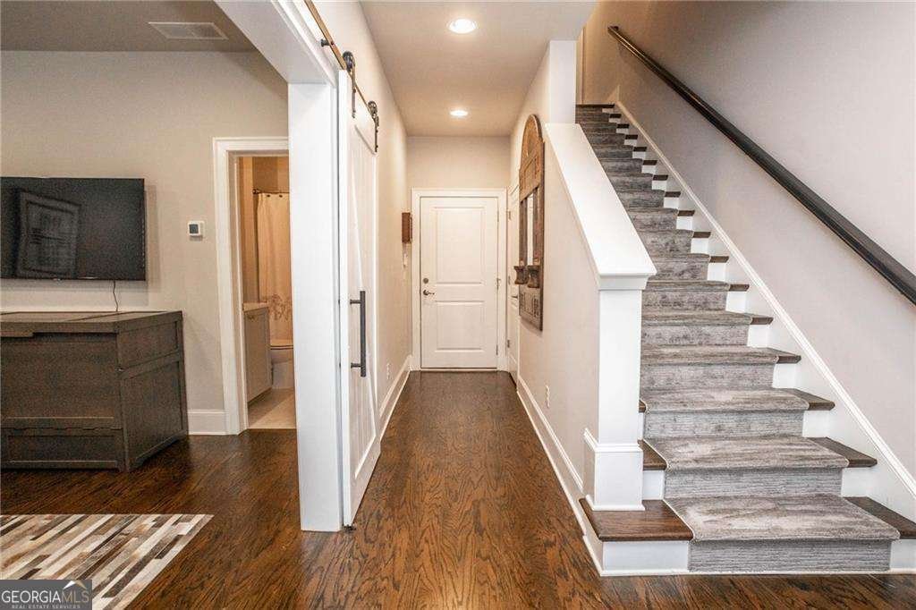 130 Clover Court Roswell - Photo 12