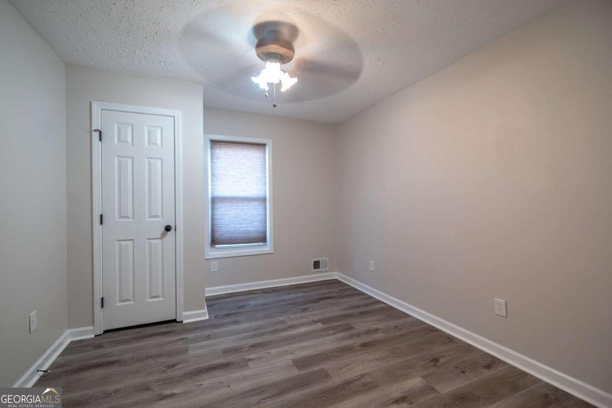5027 Post Road Court Stone Mountain - Photo 19