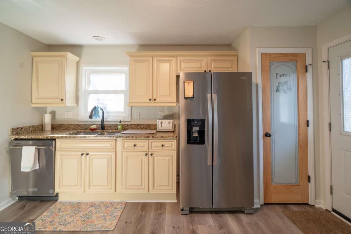 5027 Post Road Court Stone Mountain - Photo 8