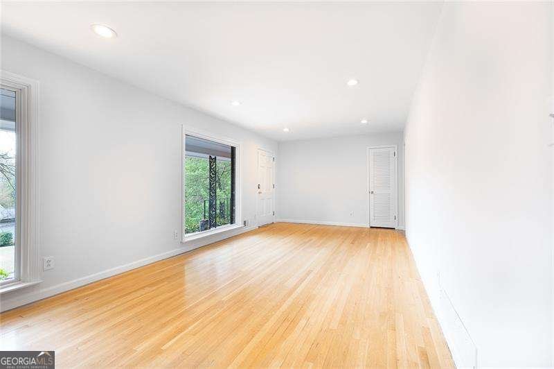1176 Converse Drive Atlanta - Photo 6