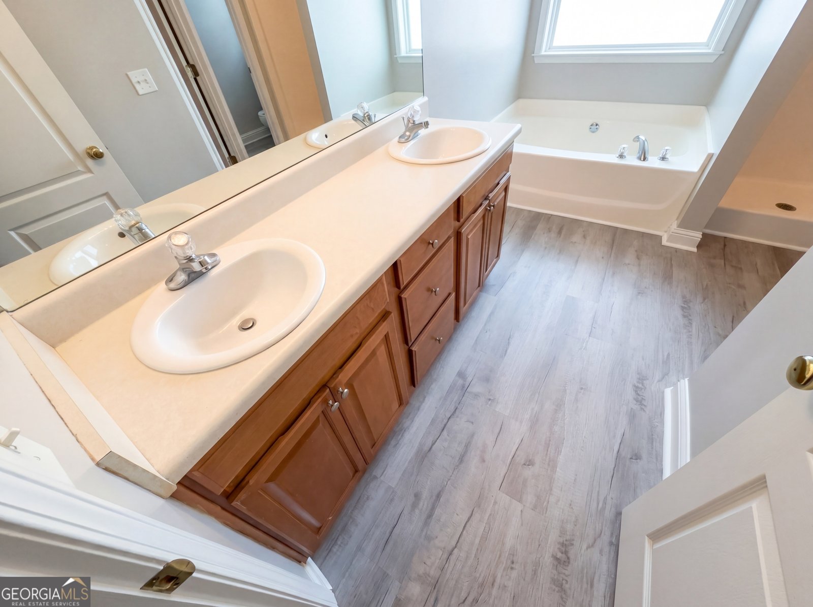 102 Greenspan Way Byron - Photo 11