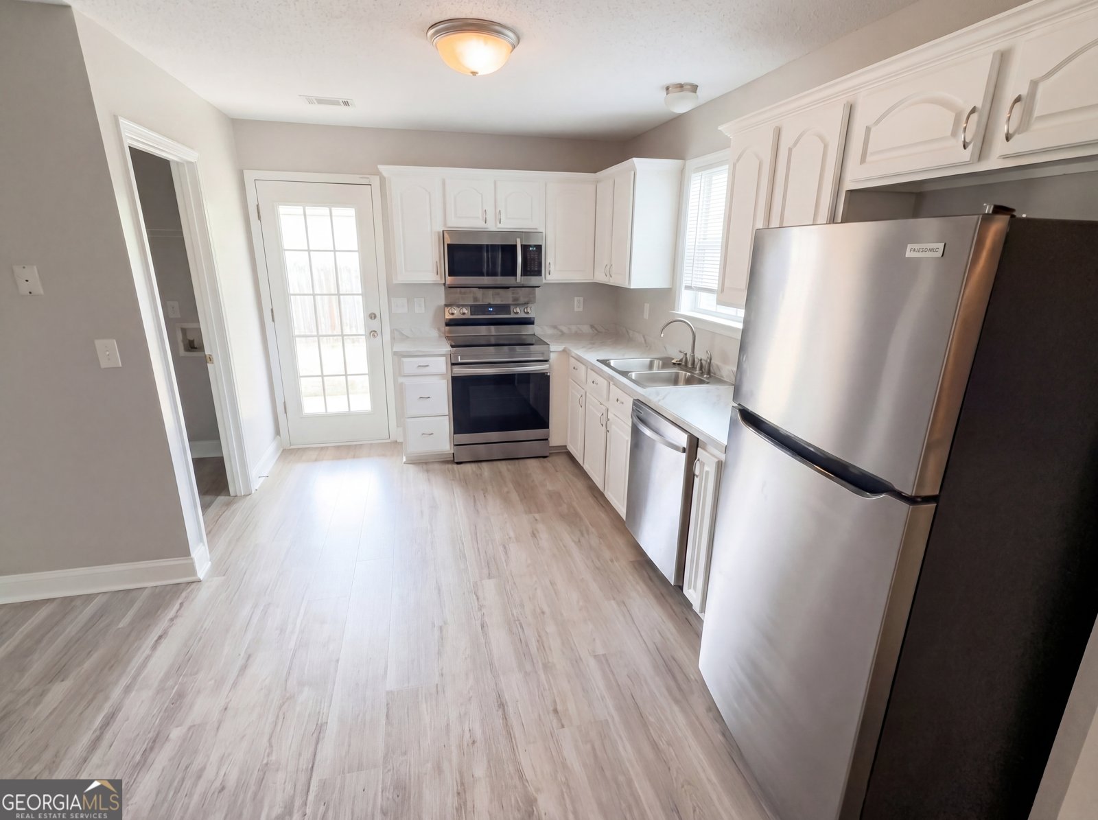 102 Greenspan Way Byron - Photo 14