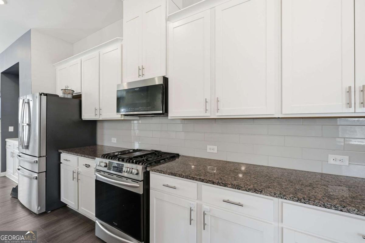 3317 Park Pointe Circle Scottdale - Photo 11
