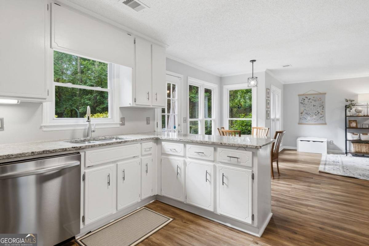 6043 Jonathan Trace Canton - Photo 14