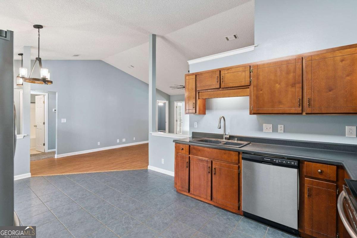 314 Lake Forest Drive Kingsland - Photo 7