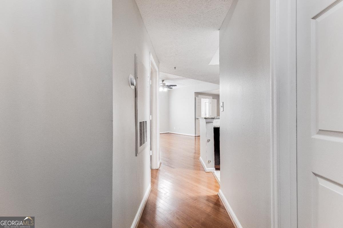 1250 Parkwood Circle Atlanta - Photo 32