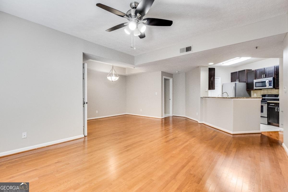 1250 Parkwood Circle Atlanta - Photo 38
