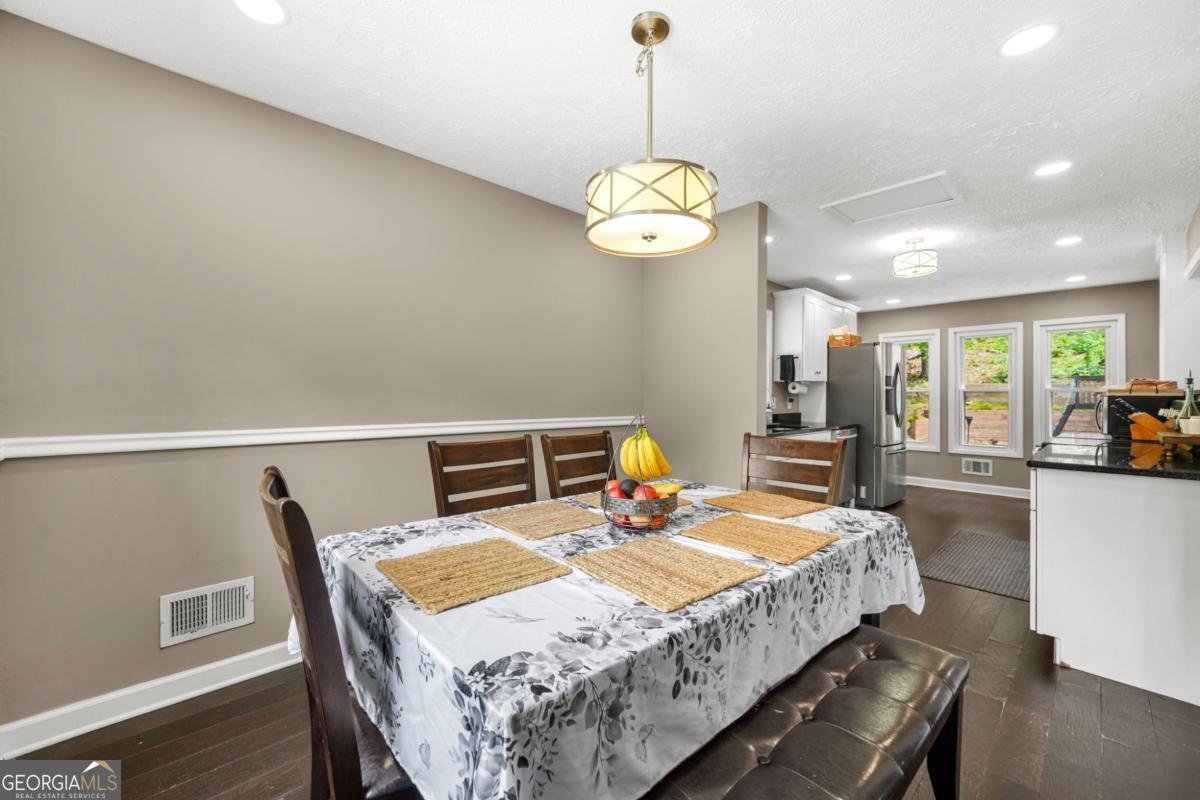 3285 Revere Circle Snellville - Photo 6