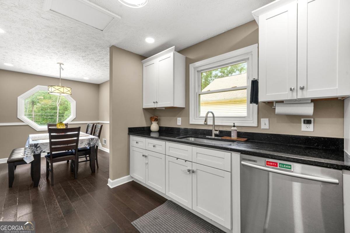 3285 Revere Circle Snellville - Photo 7