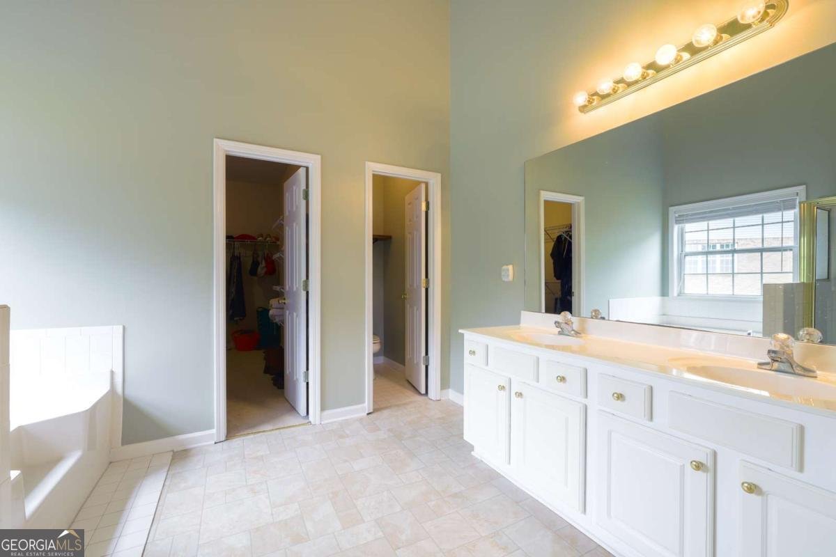 193 April Ridge Lane Lawrenceville - Photo 15