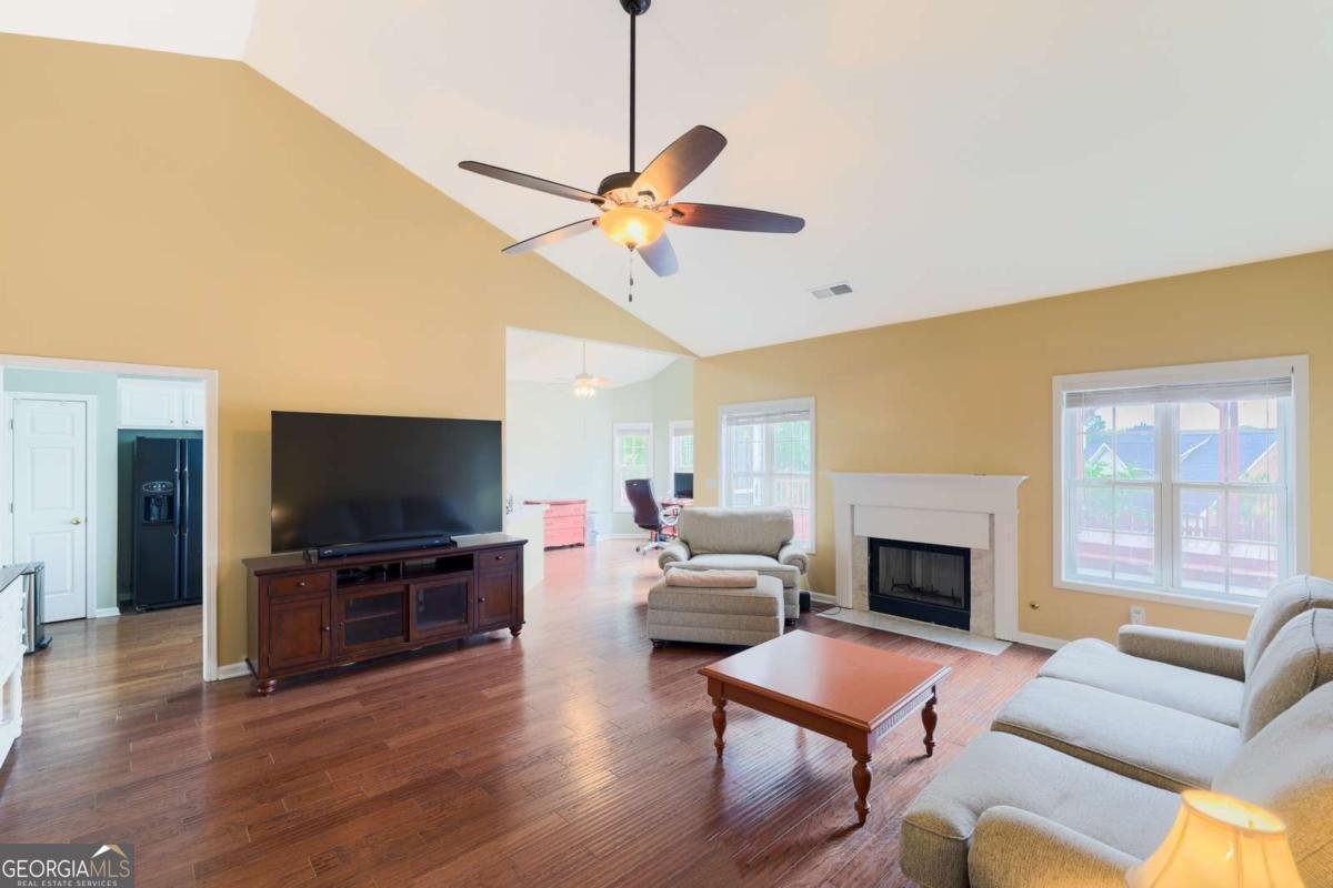 193 April Ridge Lane Lawrenceville - Photo 6