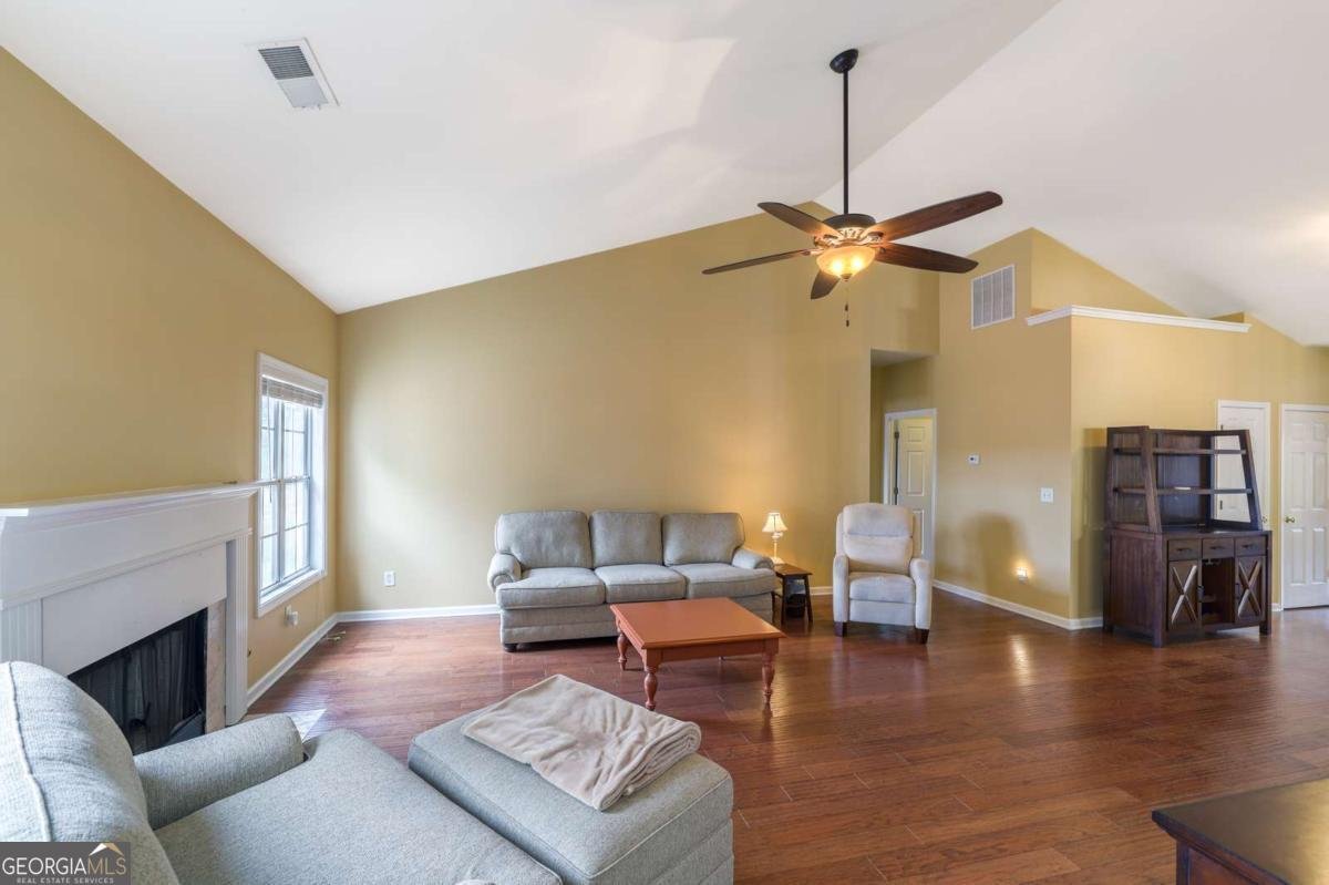 193 April Ridge Lane Lawrenceville - Photo 7