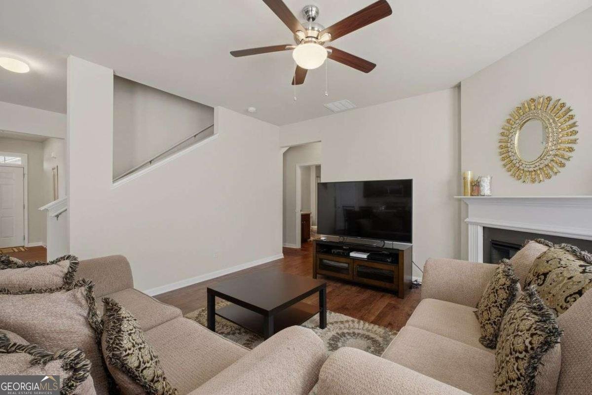 1009 Eldon Lane Fairburn - Photo 6