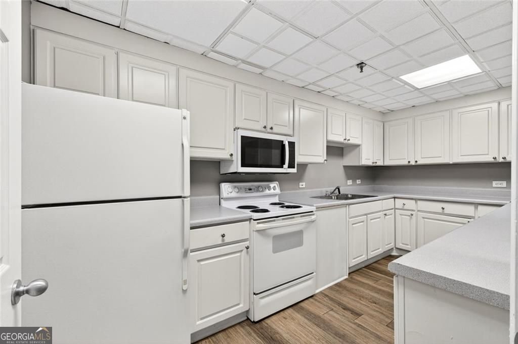 375 Ralph McGill Boulevard Atlanta - Photo 37