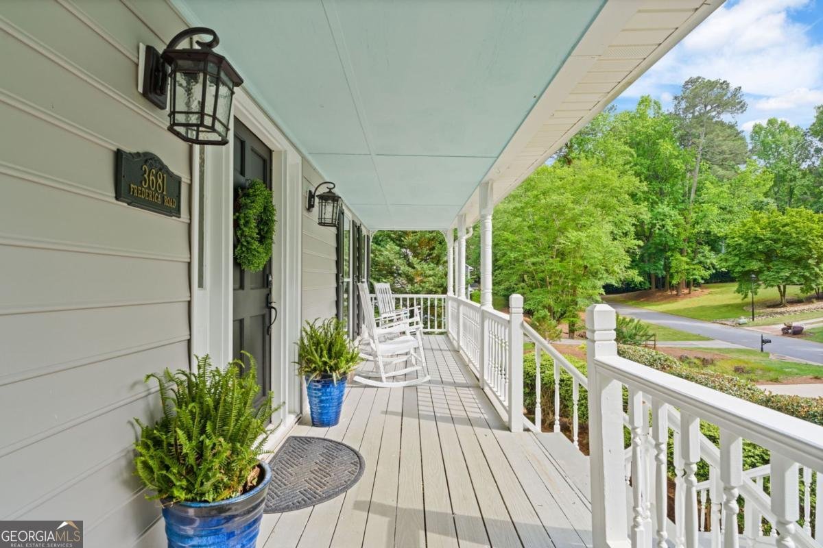 3681 Frederica Road Berkeley Lake - Photo 28