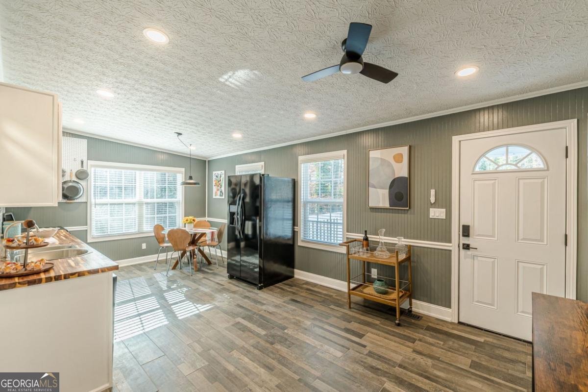 3297 College Street College Park - Photo 19