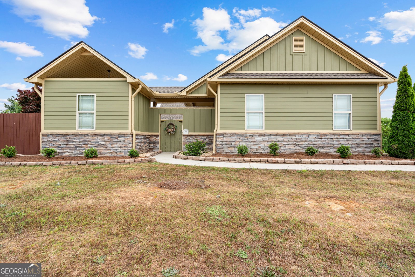104 Field Dr Hogansville - Photo 1