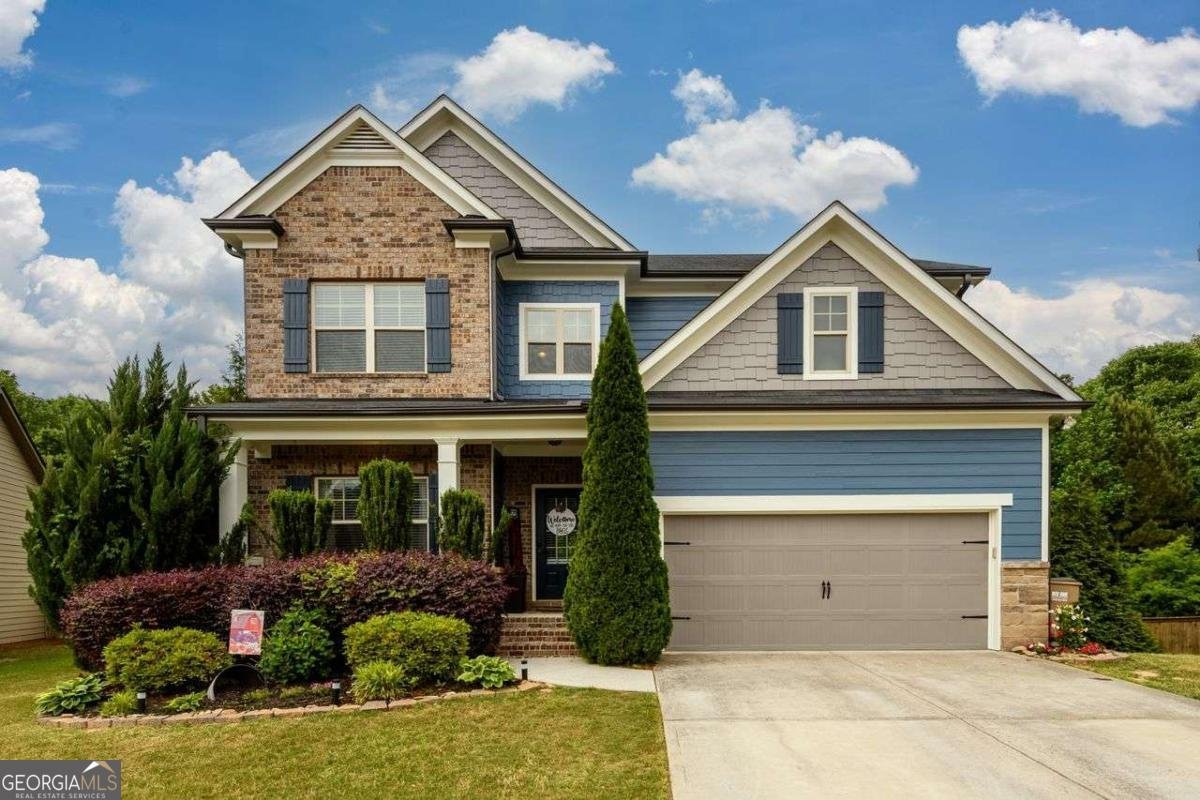 9547 Rushmore Circle Braselton - Photo 1