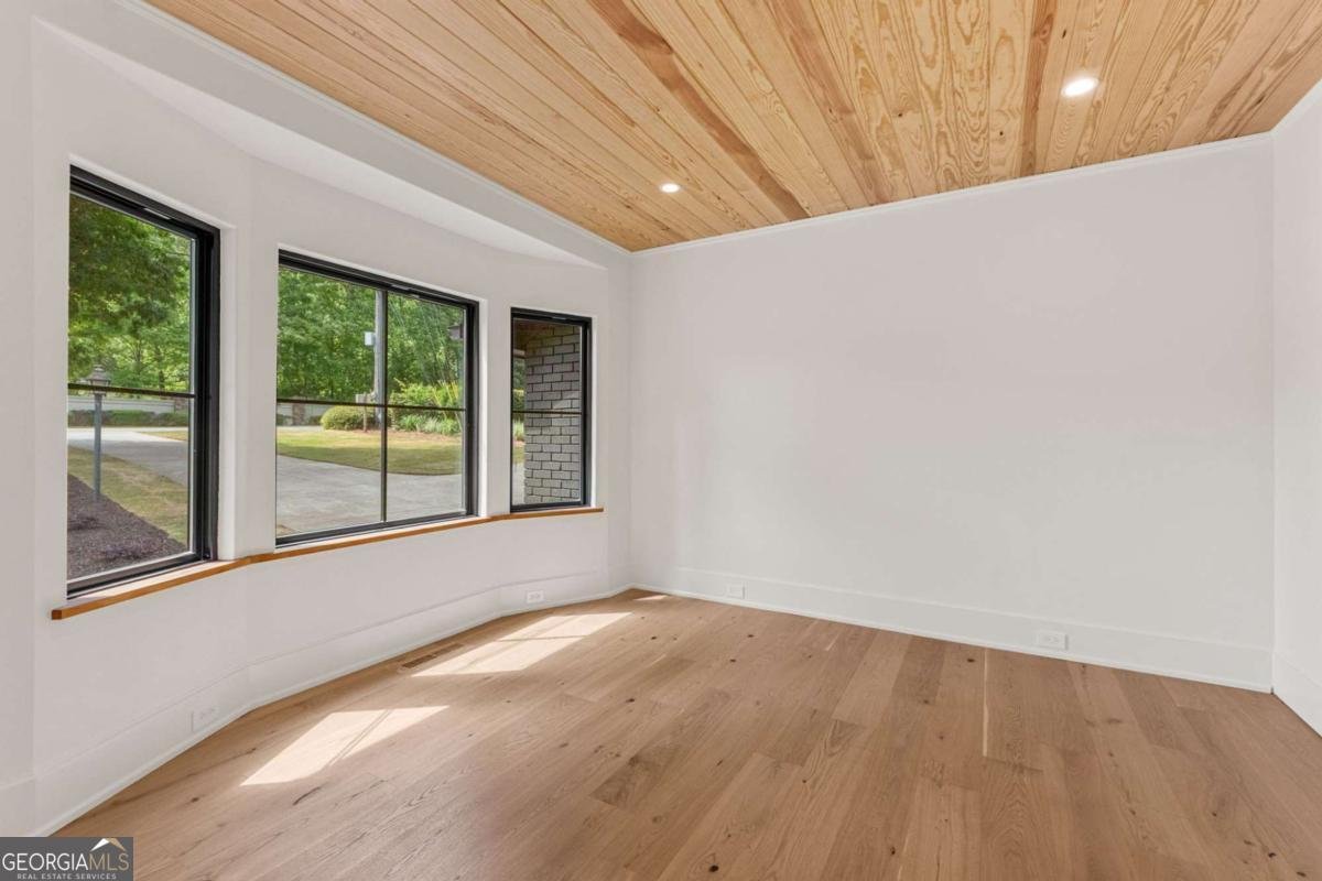 1125 Lake Charles Drive Roswell - Photo 17