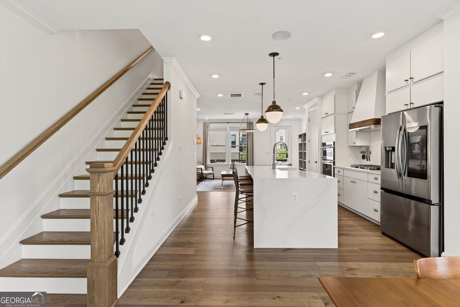 6589 Beacon Drive Sandy Springs - Photo 16