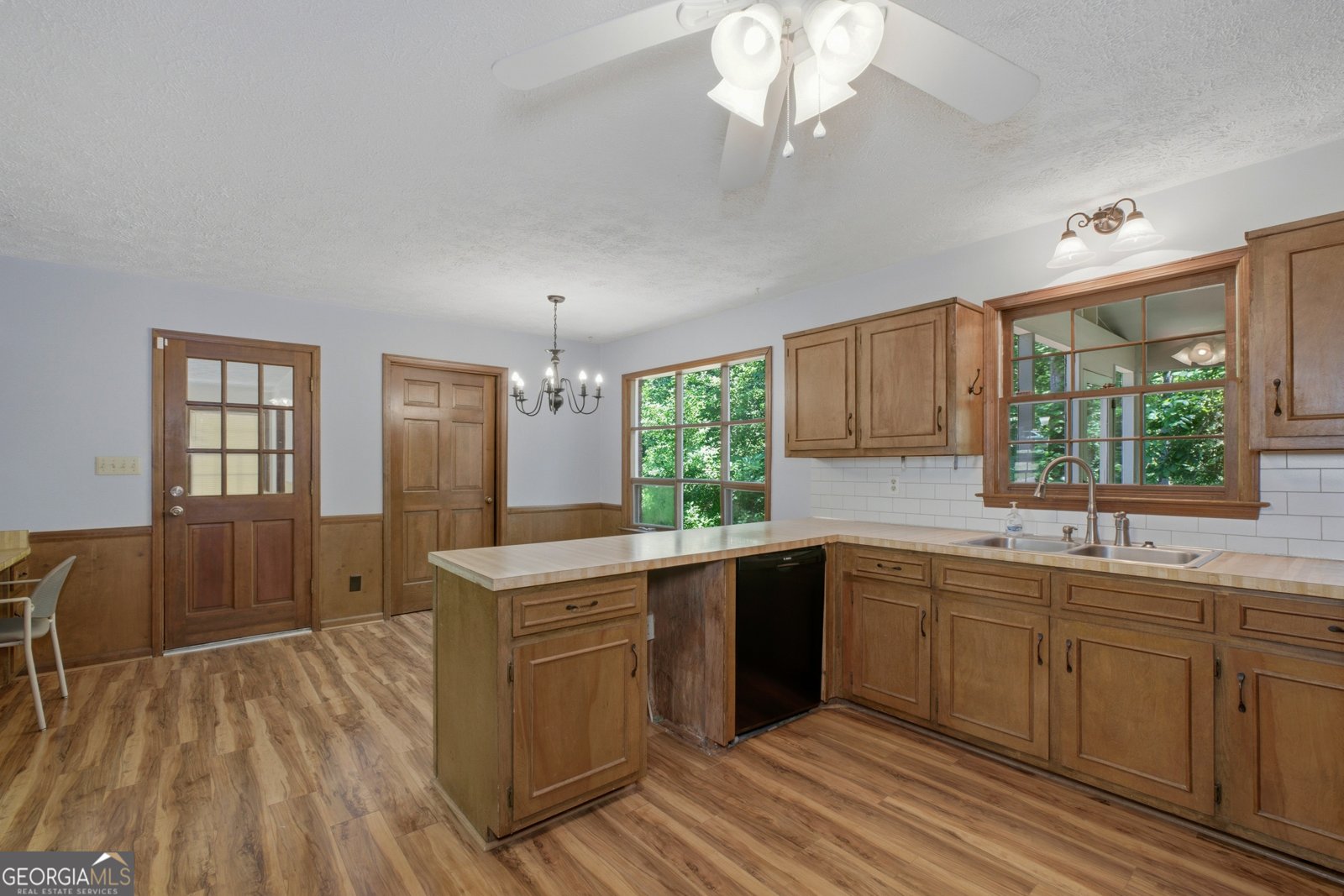 2562 River Knoll Drive Lilburn - Photo 16