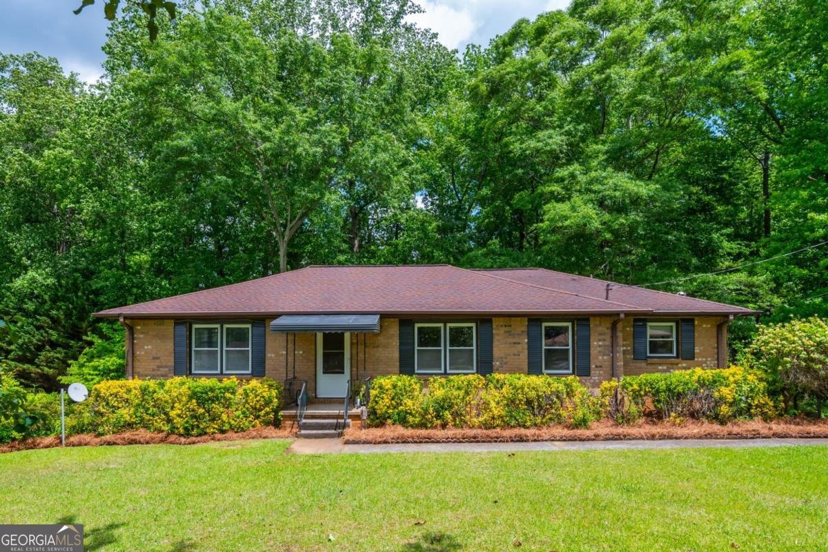 2621 Hereford Court Marietta - Photo 1