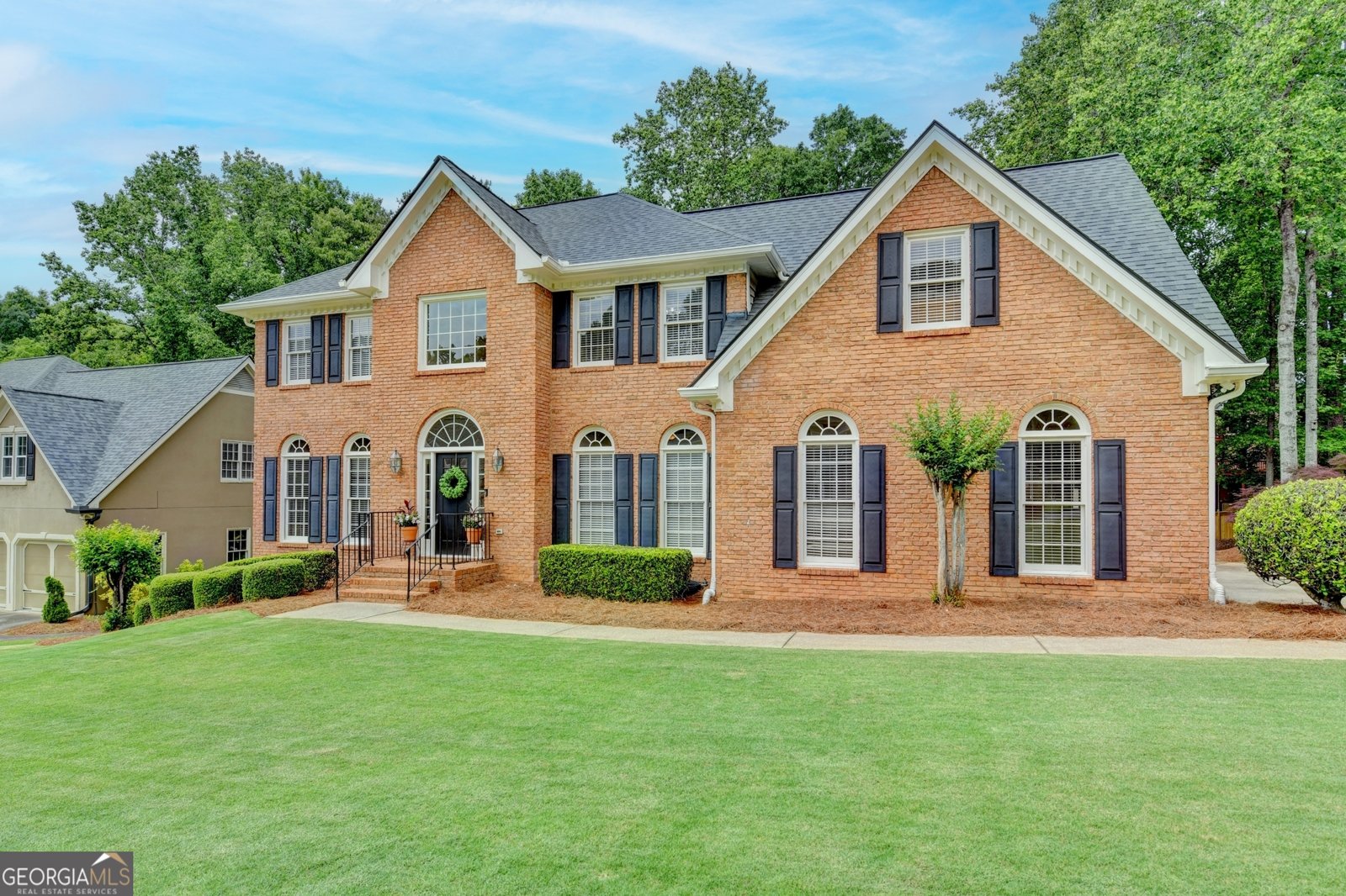 215 Sandridge Court Alpharetta - Photo 1