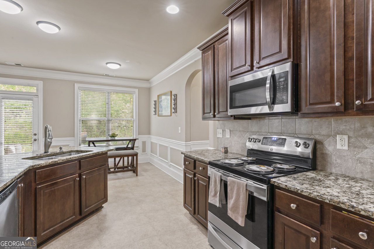 4637 Treasure Court Forest Park - Photo 15