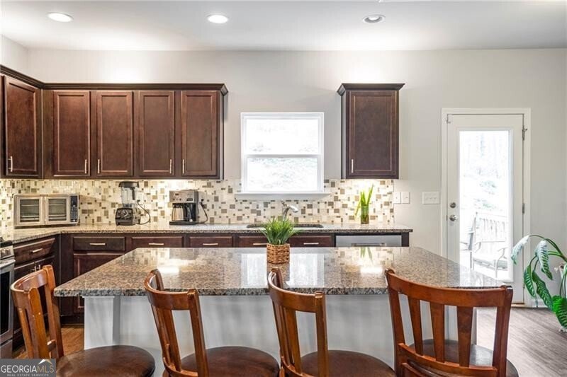 642 Royal Crest Court Canton - Photo 8