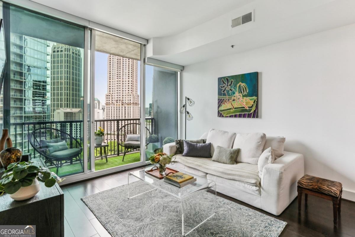 1080 Peachtree Street Atlanta - Photo 1