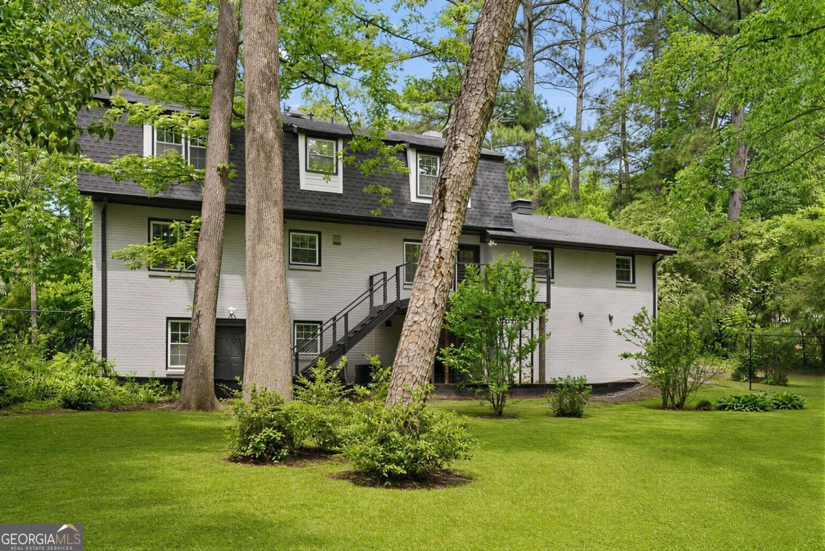 2772 Dunnington Circle Atlanta - Photo 6