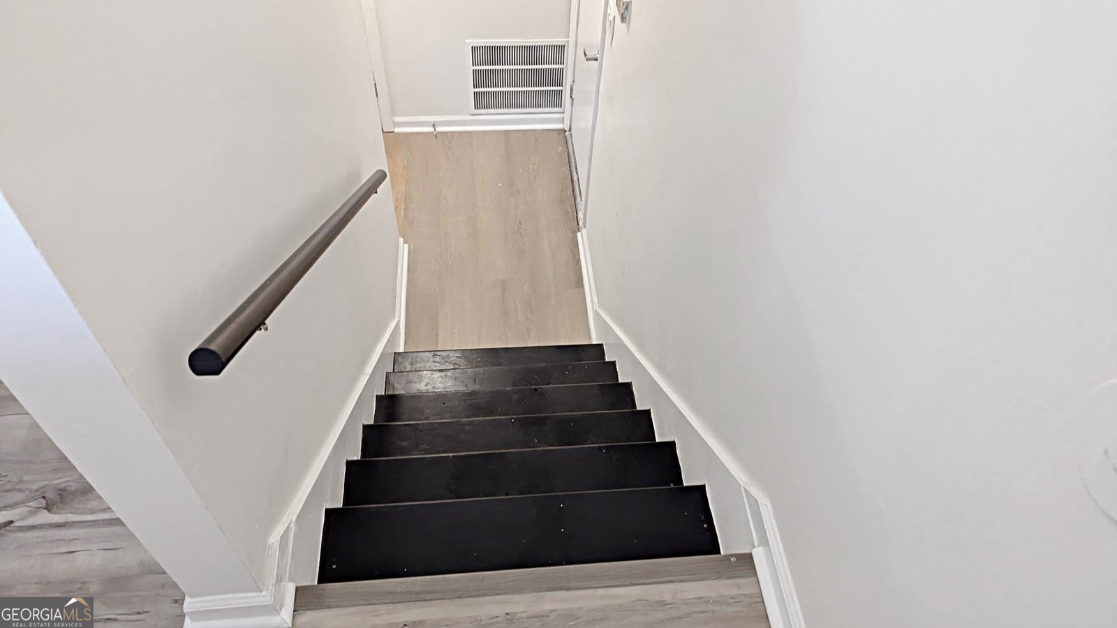 8443 Park Ridge Lane Riverdale - Photo 15