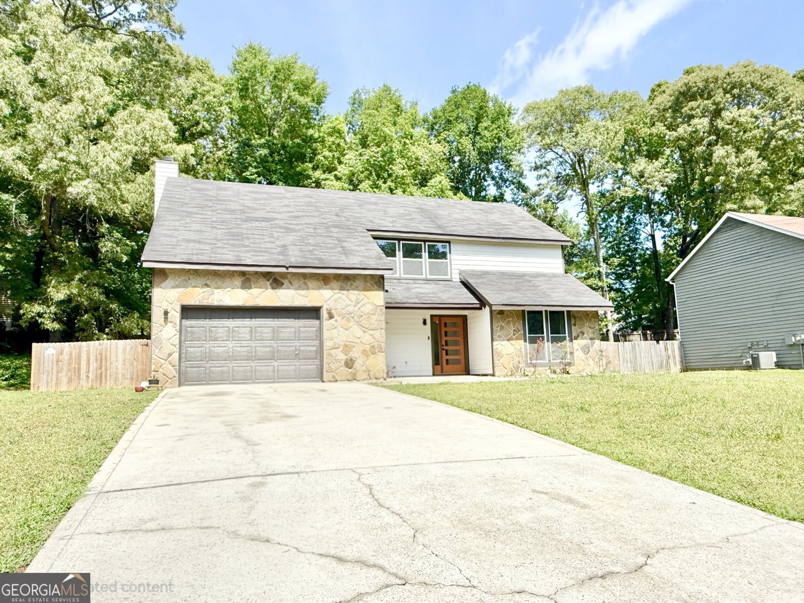 5292 Biffle Road Stone Mountain - Photo 1