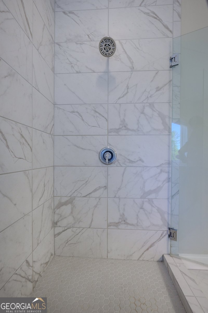 5048 Dinant Drive Johns Creek - Photo 37