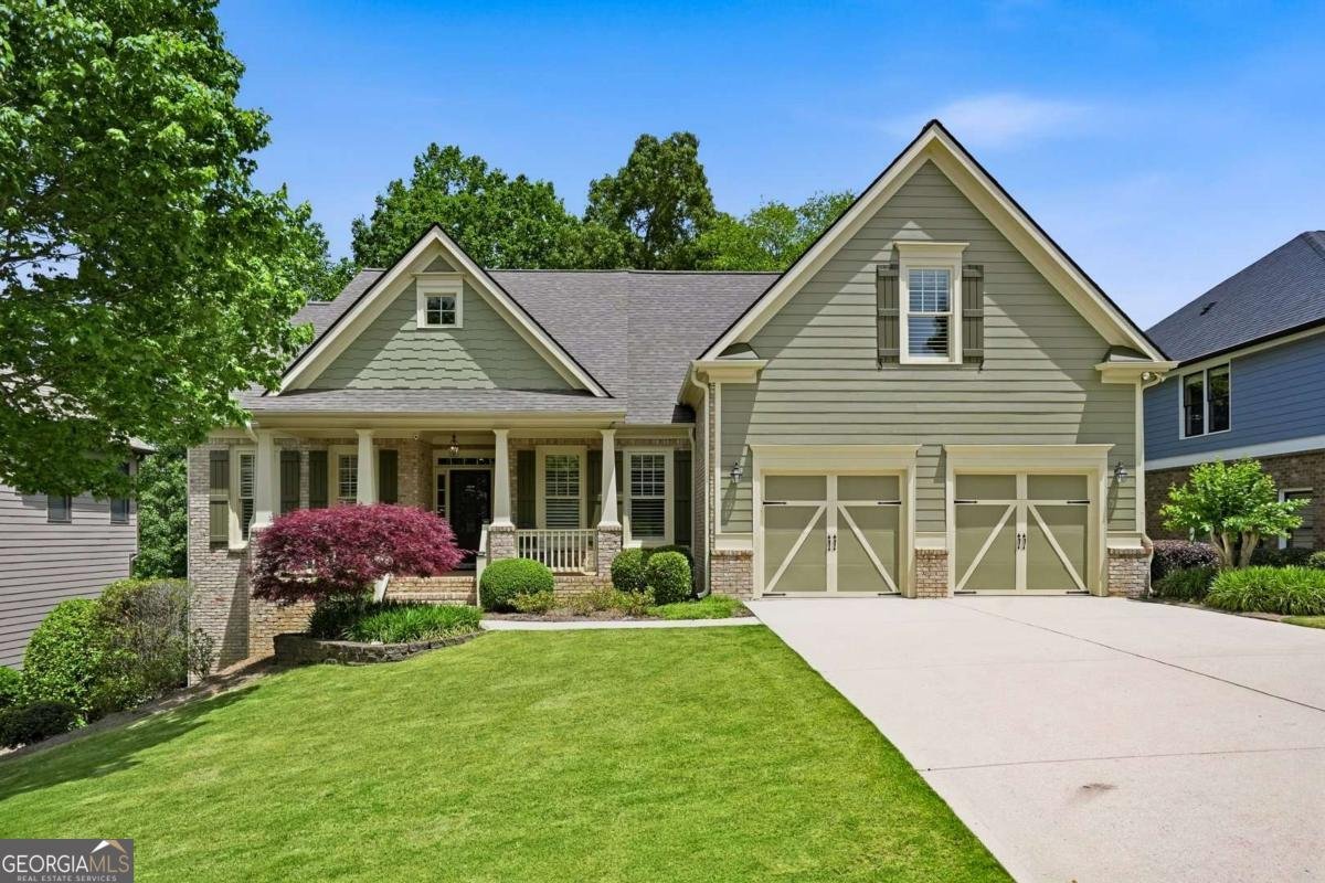 7422 Brookstone Circle Flowery Branch - Photo 1