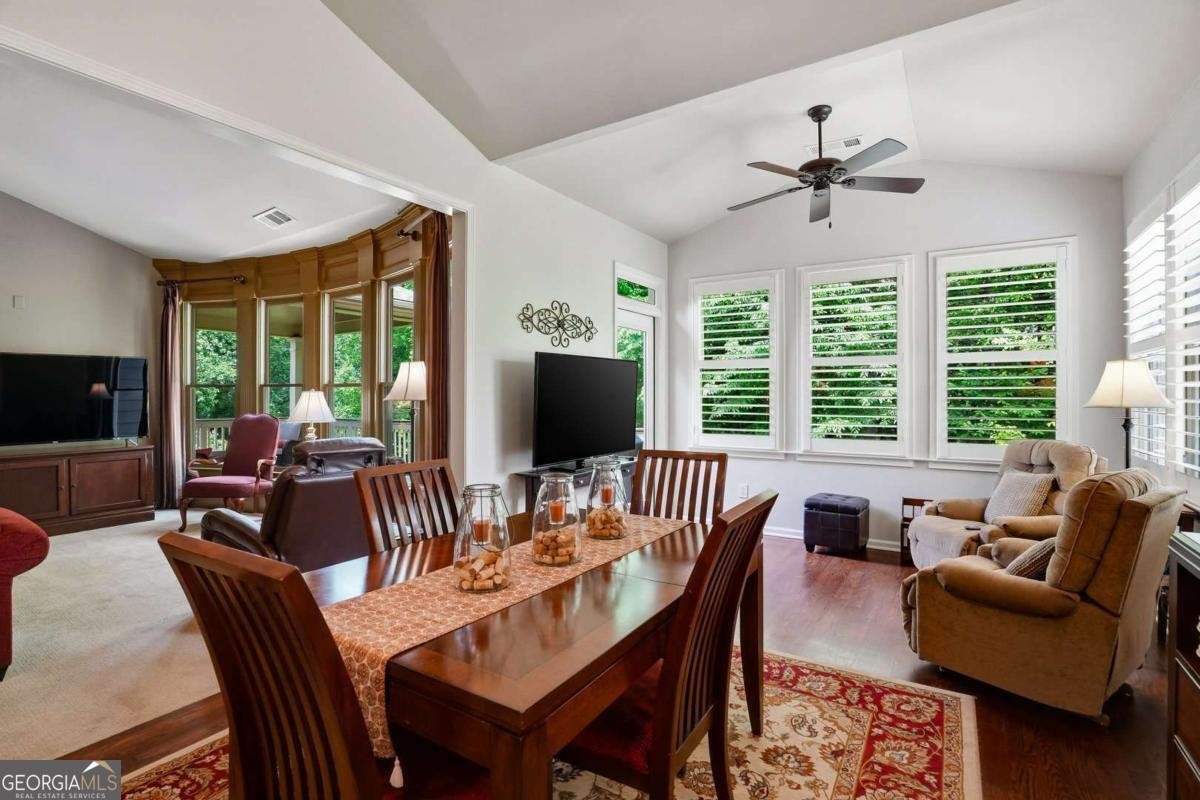 7422 Brookstone Circle Flowery Branch - Photo 13